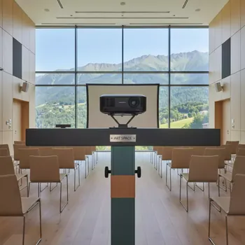 Аренда Штанга для проекторов к стойке Smart Base в Radisson Hotel Rosa Khutor — ART SPACE