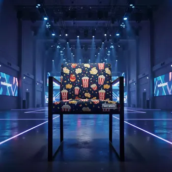 Аренда Стул Хит с подлокотниками каркас черный принт Pop Corn в ОКЦ «Галактика» — ART SPACE
