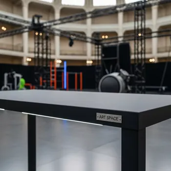Аренда Стол пластиковый Maya 120 в Зимнем театре — ART SPACE