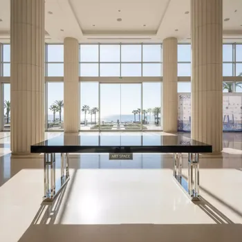 Аренда Стол банкетный Redmond Silver Black в отеле Hyatt Regency Sochi — ART SPACE