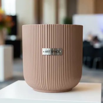 Аренда Кашпо Luksor 19 см в Radisson Blu Resort & Congress Centre — ART SPACE