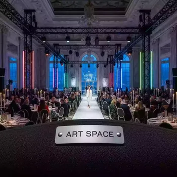 Аренда Показ мод для сообщества «Восхищение» в санатории «Сочи» — ART SPACE