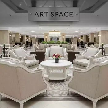 Аренда Мебельная группа Voglie Round белый бежевый в отеле Hyatt Regency Sochi — ART SPACE