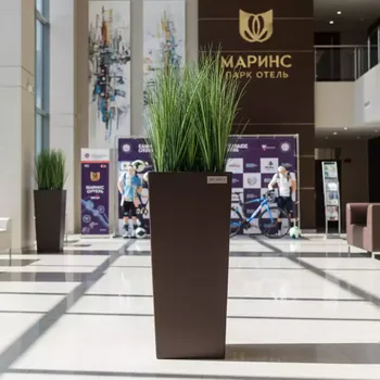 Аренда Кашпо Urbi Square 49 кофе Prosperplast 21 л в Маринс Парк Отеле — ART SPACE