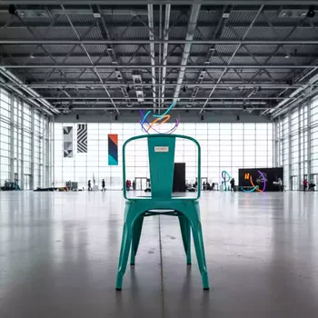 Аренда Кресло Tolix бирюзовый в Сириус Арене — ART SPACE