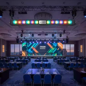 Аренда Панель светодиодная Eurolite LED bar 18 TCL 18х3 Вт в Mövenpick Hotel — ART SPACE