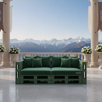 Аренда Диван прямой из зеленых паллет в Rixos Krasnaya Polyana — ART SPACE