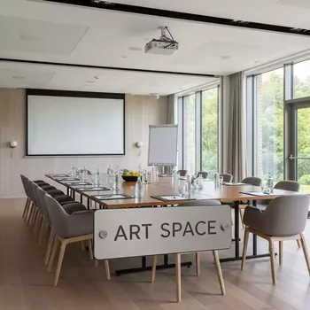 Аренда Зал для совещаний на вилле «Анна» — ART SPACE
