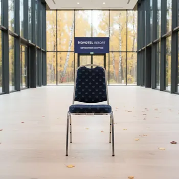 Аренда Стул складной Хит серебро синяя корона в Novotel Resort — ART SPACE