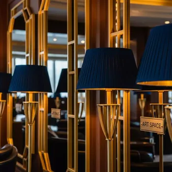 Аренда Зеркала и торшеры в Karat Resort — ART SPACE