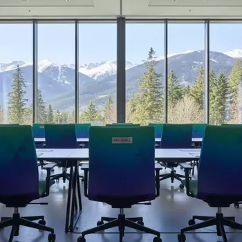 Аренда Стулья офисные для делового мероприятия в Radisson Hotel Rosa Khutor — ART SPACE