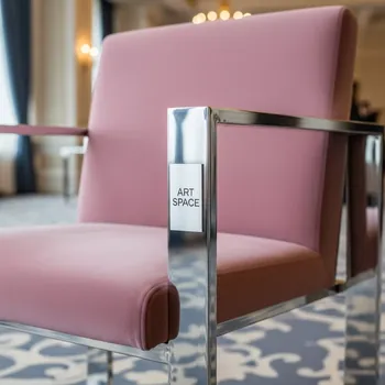 Аренда Стул БРЭМ серебряный пыльно розовый бархат в отеле Hyatt Regency Sochi — ART SPACE