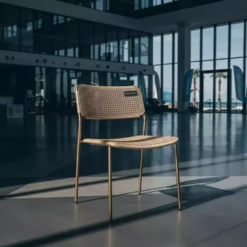 Аренда Стул Хит бежевая рогожка каркас антик золото в Sport Inn Hotel & Wellness — ART SPACE