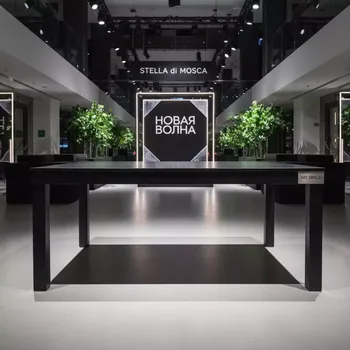 Аренда Стол банкетный Affari black в Stella di Mosca — ART SPACE