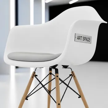 Аренда Стул дизайнерский Eames стиль DSW black white на Сочи Автодроме — ART SPACE