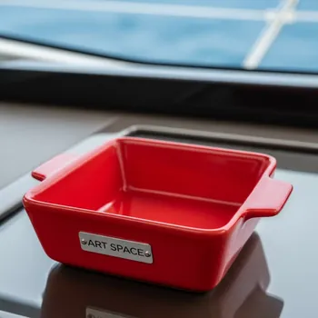 Аренда Форма квадратная с ручками красная 68х68 мм 90 мл высота 35 мм на VIP теплоходе (Морпорт Сочи) — ART SPACE