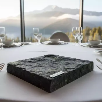 Аренда Блюдо Stone Untouched Taiga 23,2х6 см в Sochi Marriott Krasnaya Polyana — ART SPACE