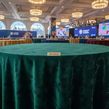 Аренда Скатерть круглая бархатная папоротниковая Альт № 412 в Radisson Hotel Rosa Khutor — ART SPACE