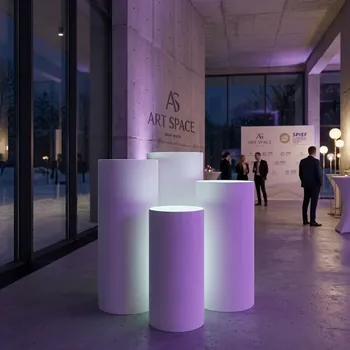 Аренда комплекта белых тубусов в Сочи от ART SPACE