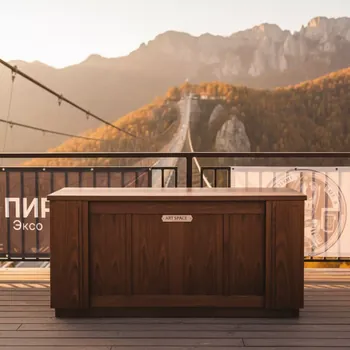 Аренда Фуршетный стол деревянный 1,5 м в Skypark Sochi — ART SPACE