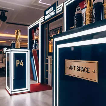 Аренда Промостойка P4 в пляжном клубе Del Mar — ART SPACE