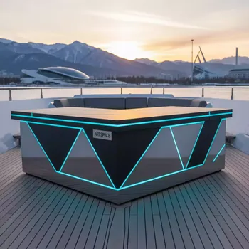 Аренда Стол модульный geometric угловой сегмент на VIP-яхте (Имеретинский порт) — ART SPACE