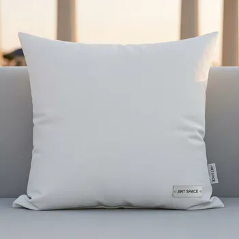 Аренда Подушка 50х50 см с белой наволочкой в Karat Resort — ART SPACE