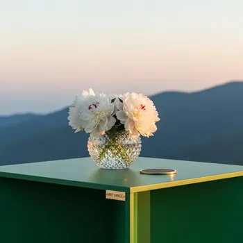 Аренда Столик журнальный зеленый квадратный Lack 55х55 см в Skypark Sochi — ART SPACE