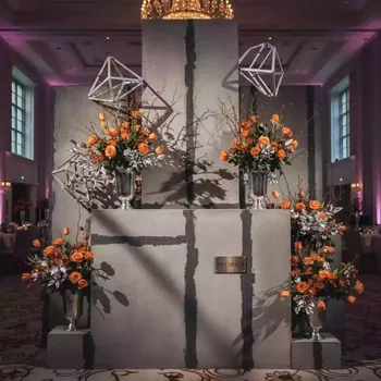 Аренда Клей для плитки Ceresit СМ 11 PRO в Mövenpick Hotel — ART SPACE