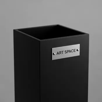 Аренда Колонна малая матовая черная в Stella di Mosca — ART SPACE