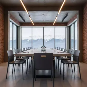 Аренда Стул пластиковый Joy S антрацит в Golden Tulip Rosa Khutor — ART SPACE