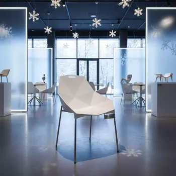 Аренда Стул One chair белый в ресторане «Сыроварня» — ART SPACE