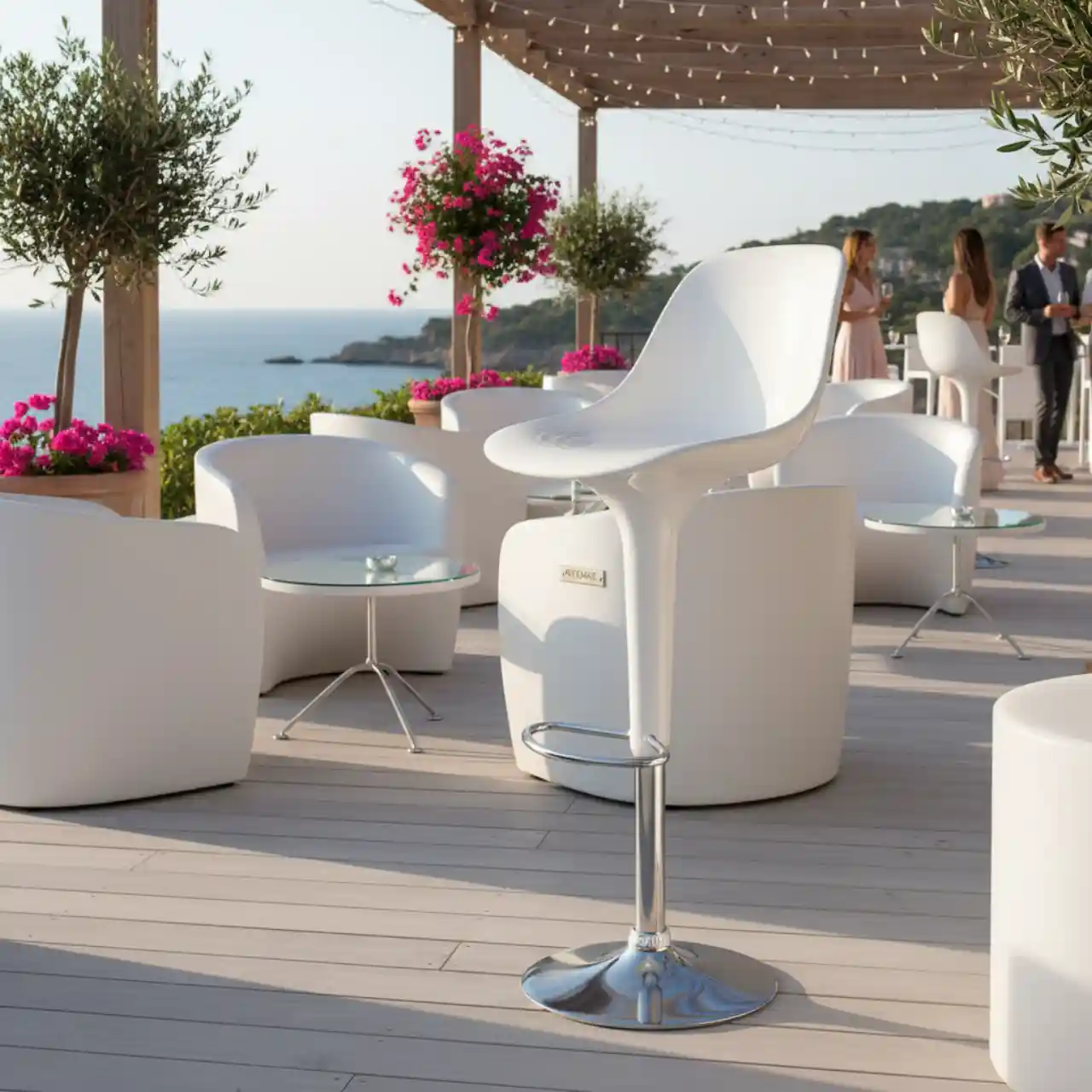 Стул полубарный пластиковый Portofino