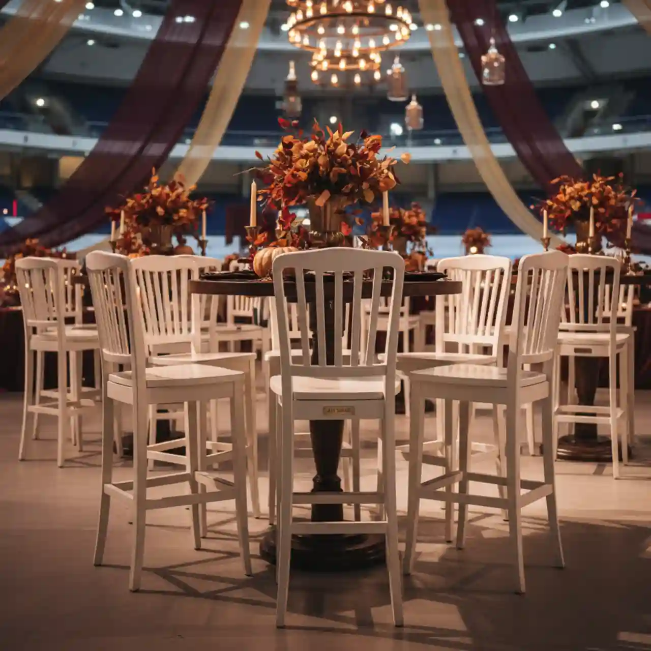 Стул Такер полубарный деревянный белый