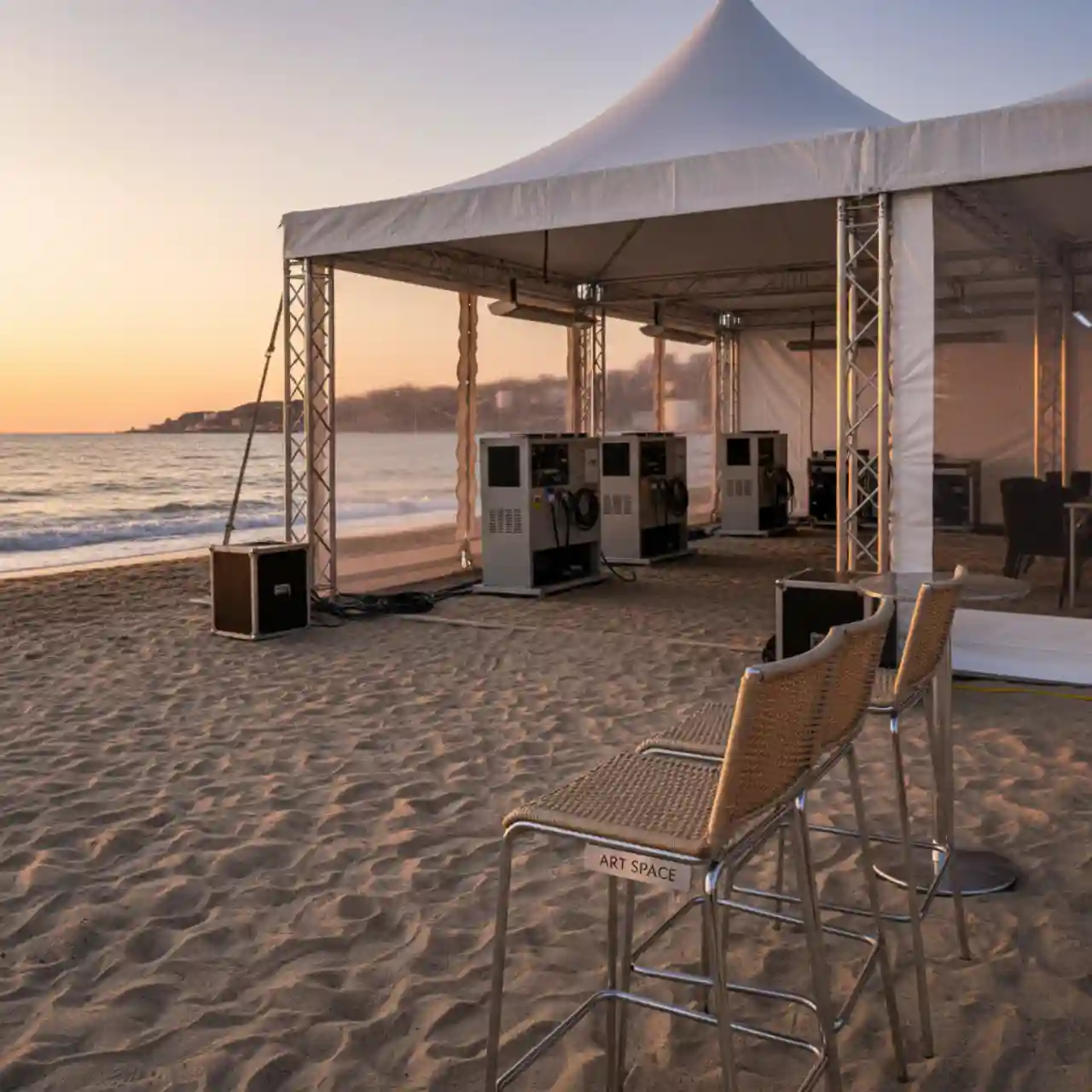 Стул полубарный Капри