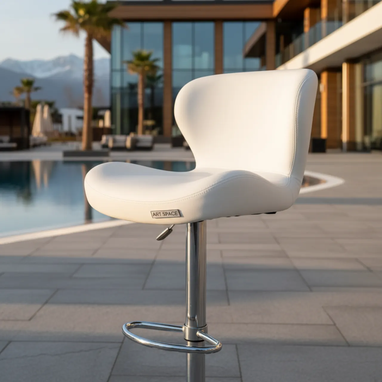 Стул барный Hi Tec белый из экокожи