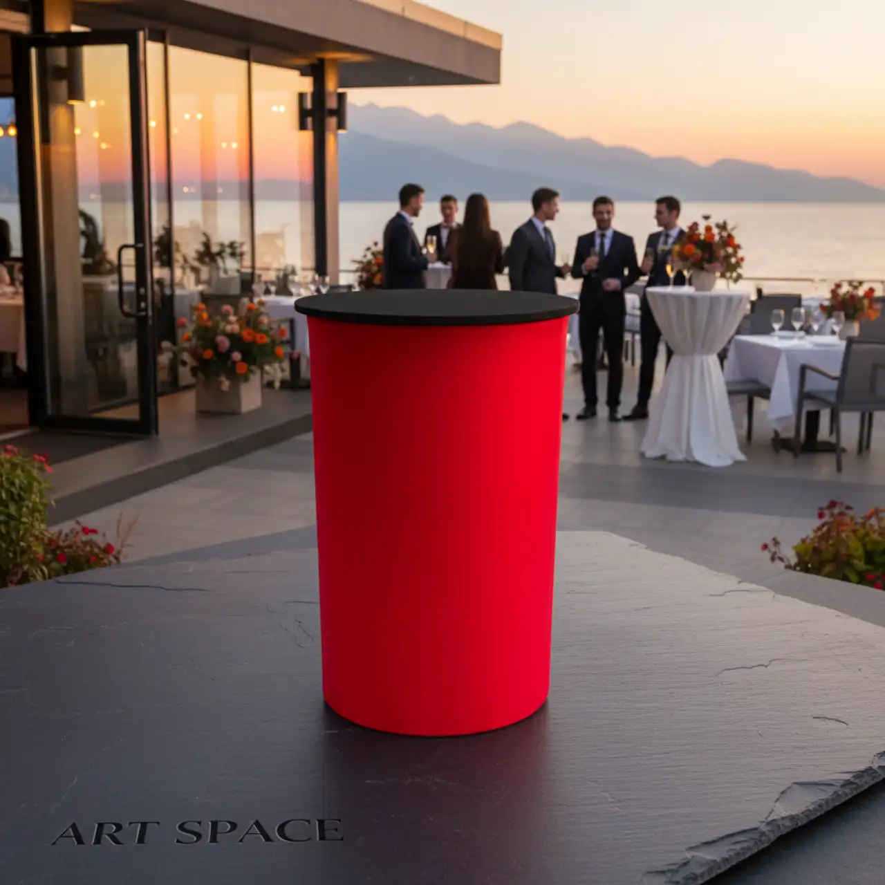 Столы коктейльные БОЧКА с малиновым чехлом и столешницей МДФ черного цвета