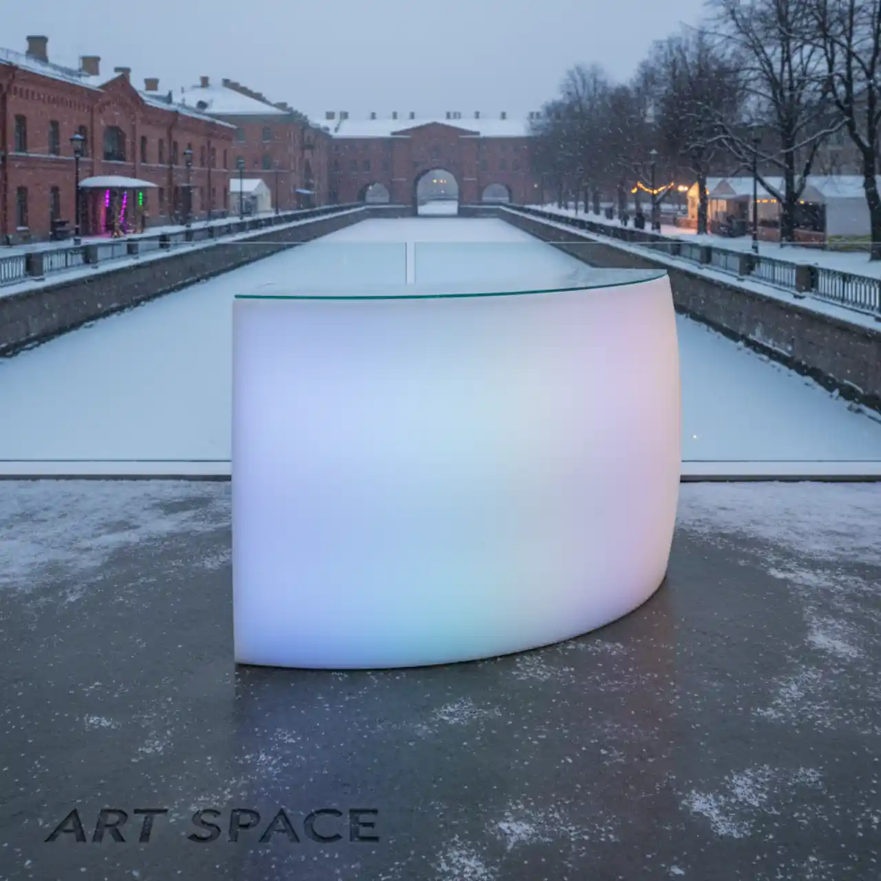 Стойки светящиеся РАДИУСНЫЕ модель v1 ресепшен LED RGBW подсветка, стойки ресепшен, БАРНЫЕ, промо стойки, для регистрации гостей.