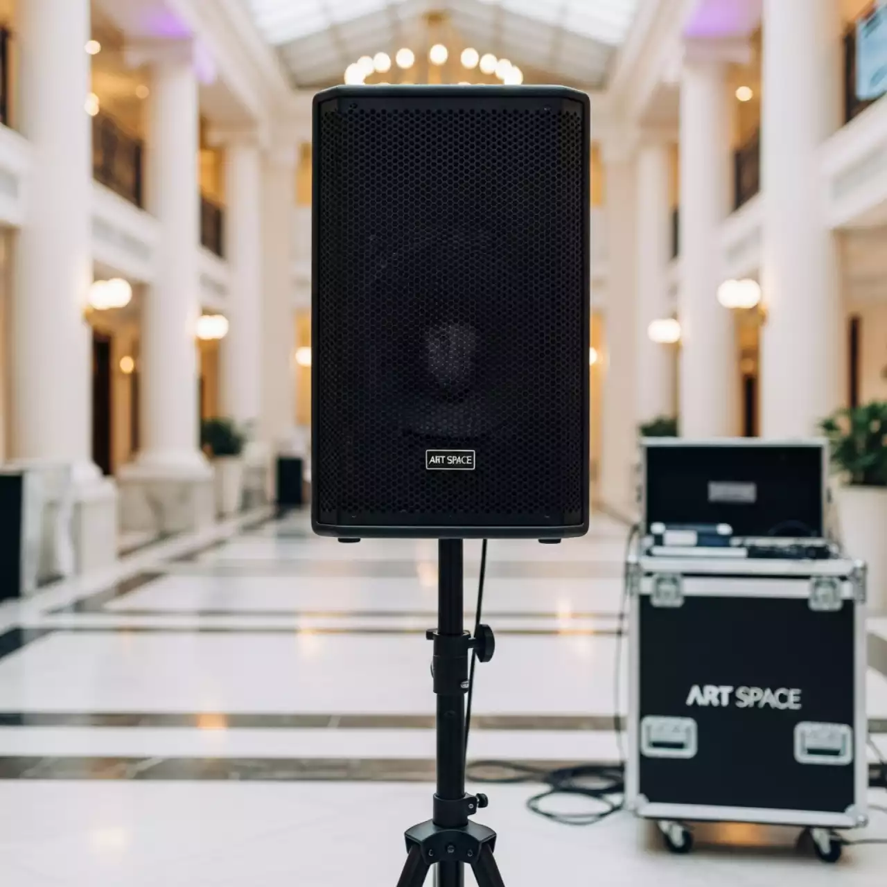 Аренда Акустическая система активная dB Opera 12 в Bridge Resort — ART SPACE