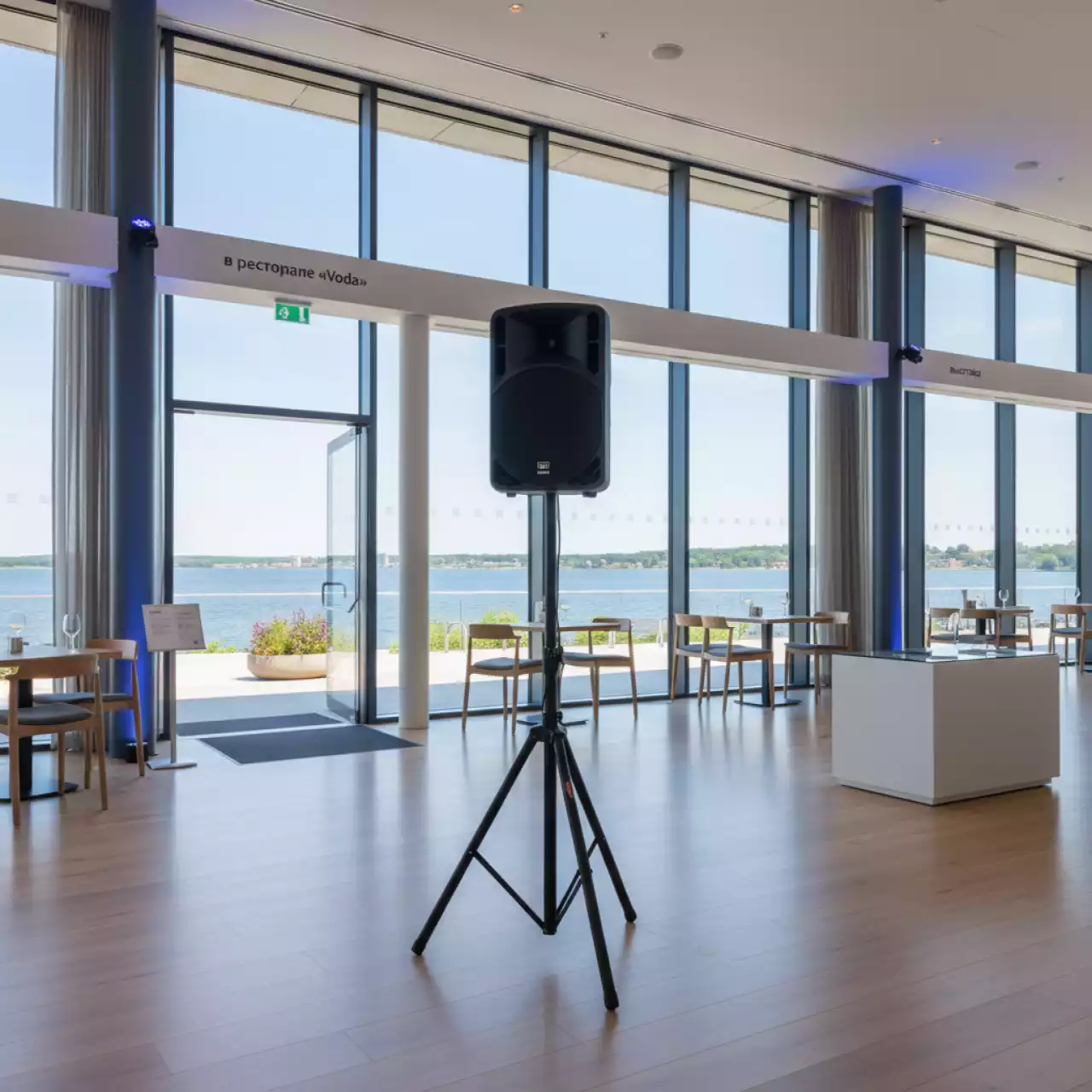 Аренда Акустическая система активная JBL PRX 615 в ресторане «Voda» — ART SPACE