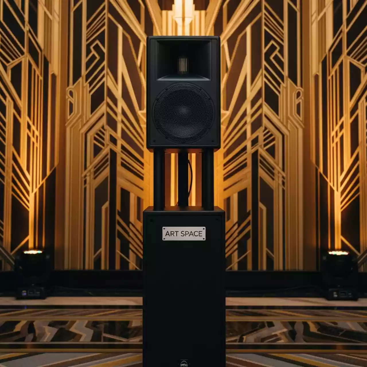 Аренда Акустическая система Behringer B112D в Mercure Сочи Центр — ART SPACE