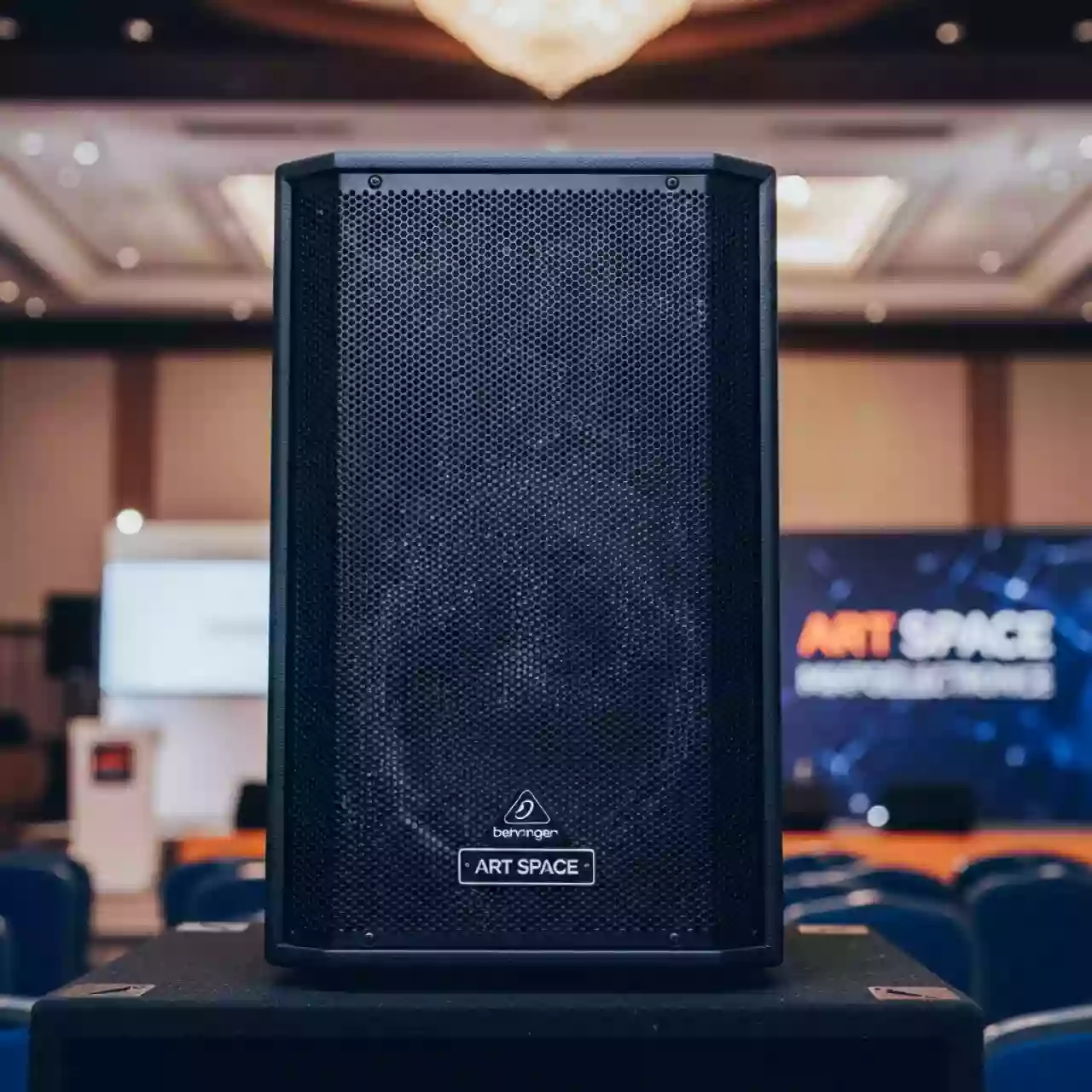 Аренда Акустическая система Behringer B112MP3 Eurolive в Golden Tulip Rosa Khutor — ART SPACE