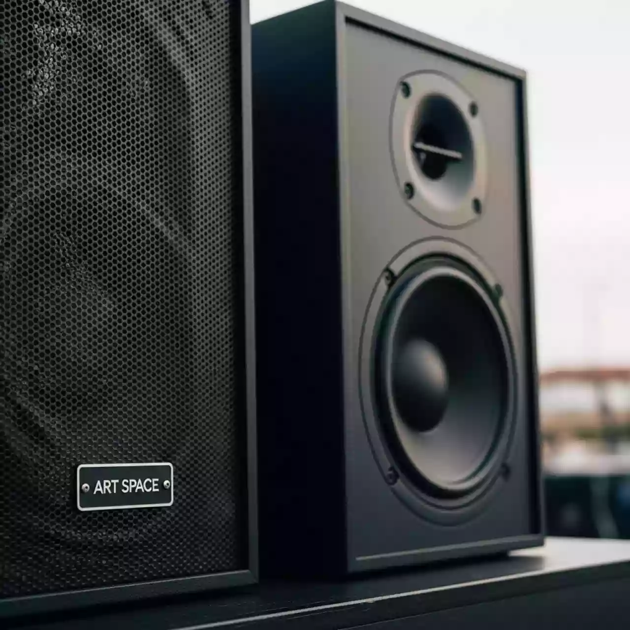 Аренда Акустическая система Behringer B208D Eurolive в пляжном клубе Del Mar — ART SPACE