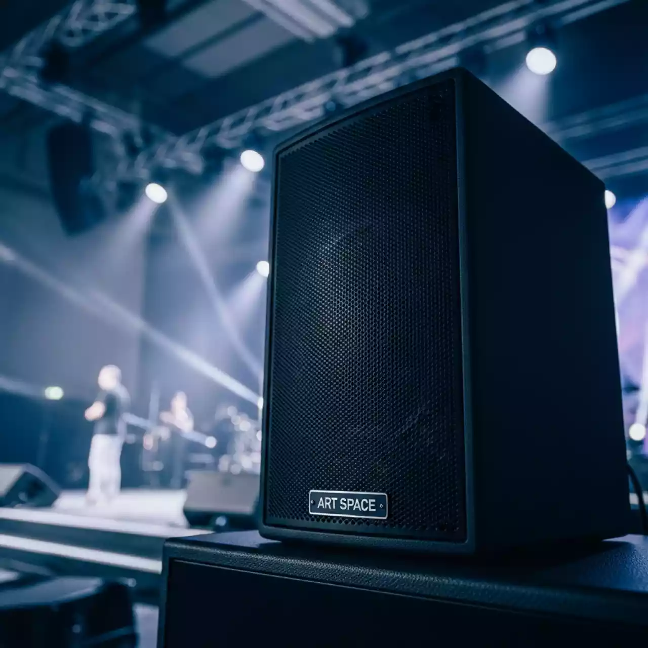 Аренда Акустическая система JBL VP 7215 95DPC в конгресс-холле отеля Жемчужина — ART SPACE