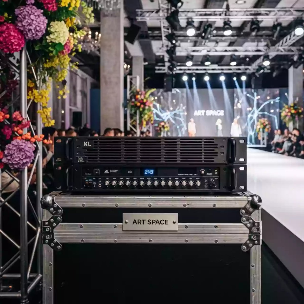 Аренда Акустическая система KL Acoustics VLA Compact 8 Set в Golden Tulip Rosa Khutor — ART SPACE