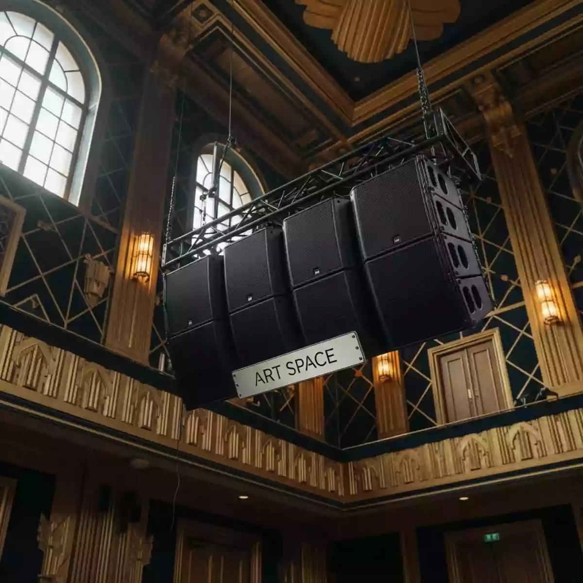 Аренда Акустическая система Meyer Sound MICA в ОКЦ «Галактика» — ART SPACE