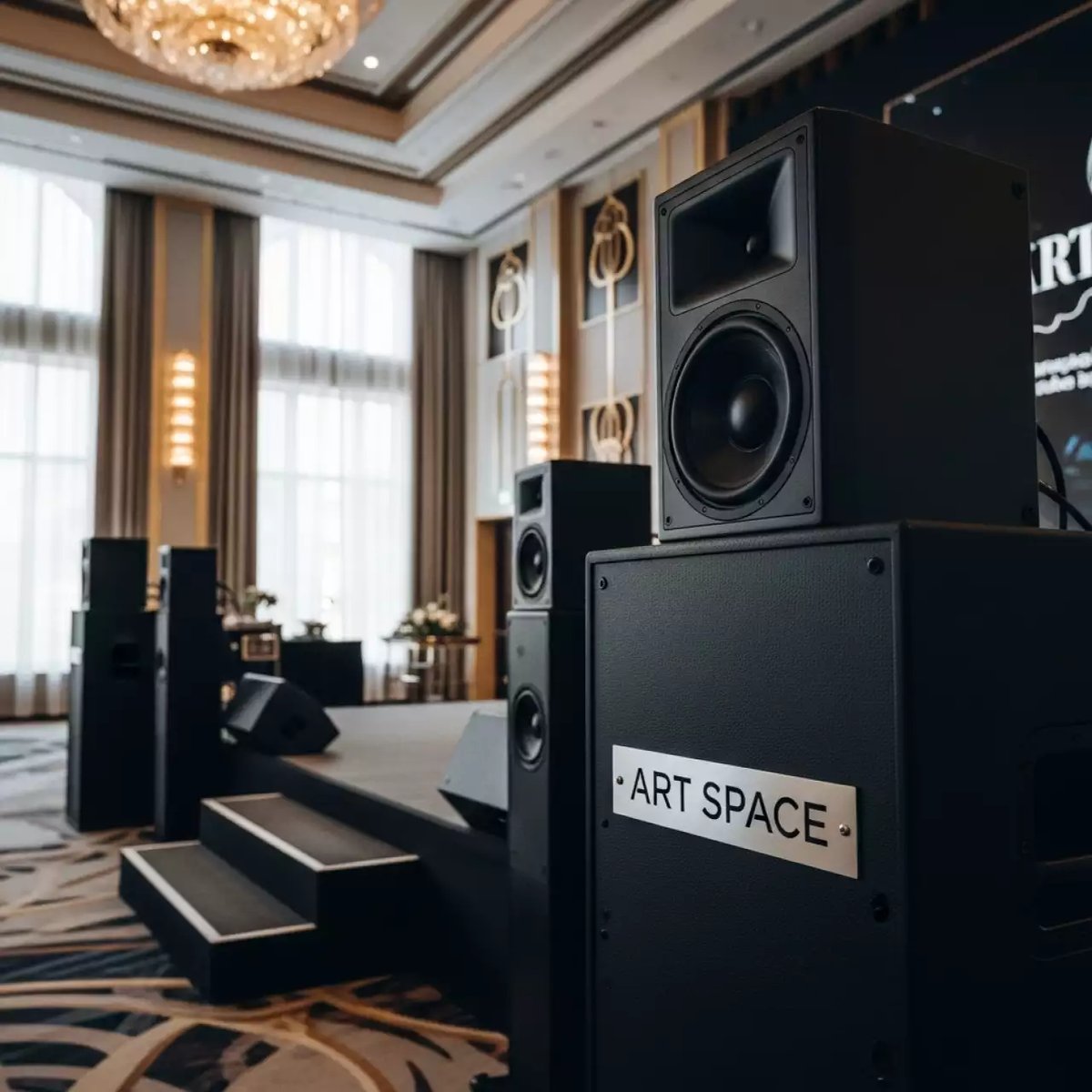 Аренда Акустика активная QSC K 12 и QSC K Sub в комплексе Sea Galaxy — ART SPACE