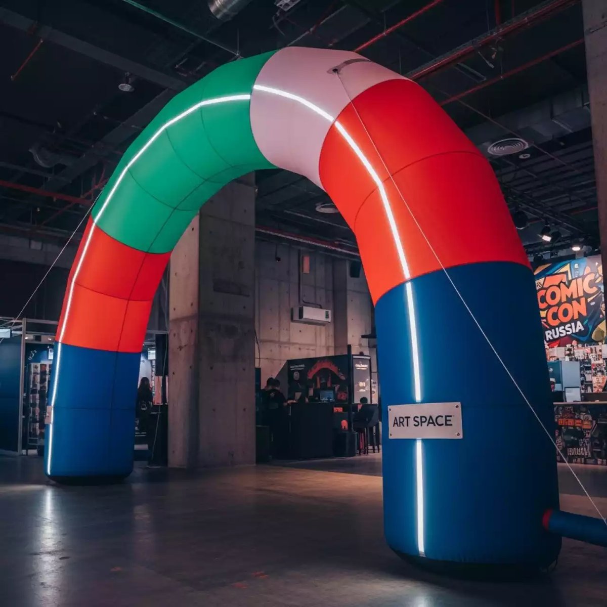 Аренда Арка надувная большая цветная в ресторане «D.O.M» — ART SPACE