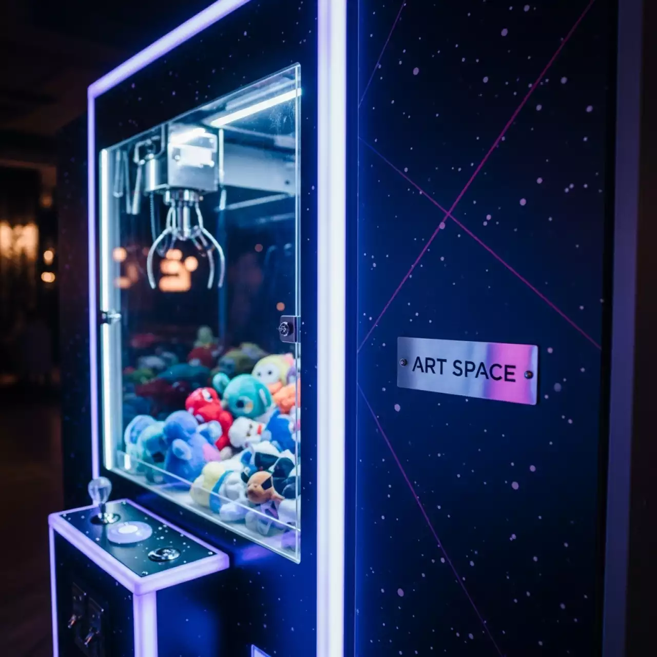 Аренда Автомат с игрушками космический в ресторане «Магеллан» — ART SPACE