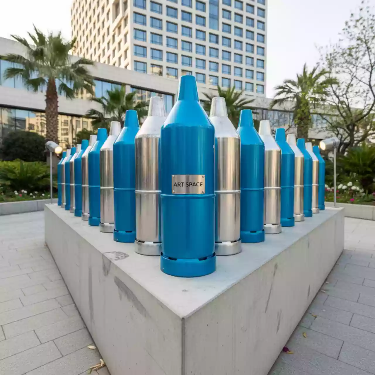 Аренда Баллоны газовые прокалываемые в Courtyard by Marriott Sochi — ART SPACE